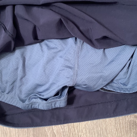 Brooks Running Skirt - size S - worn only a few times - free shipping! - Picture 3 of 3